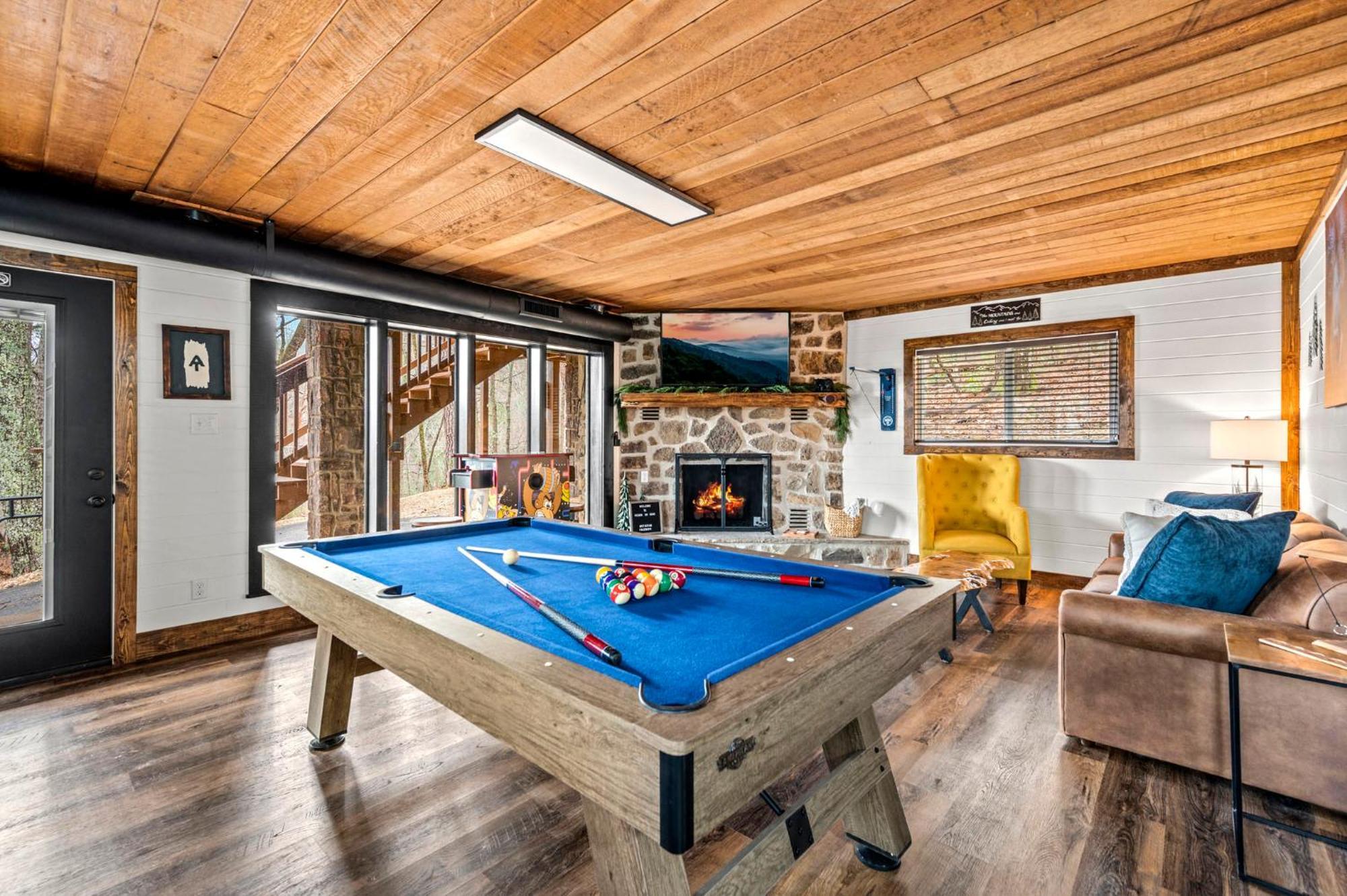 1Mile Downtown, Handicap Ramp, Hot Tub, Game Room Gatlinburg Eksteriør billede
